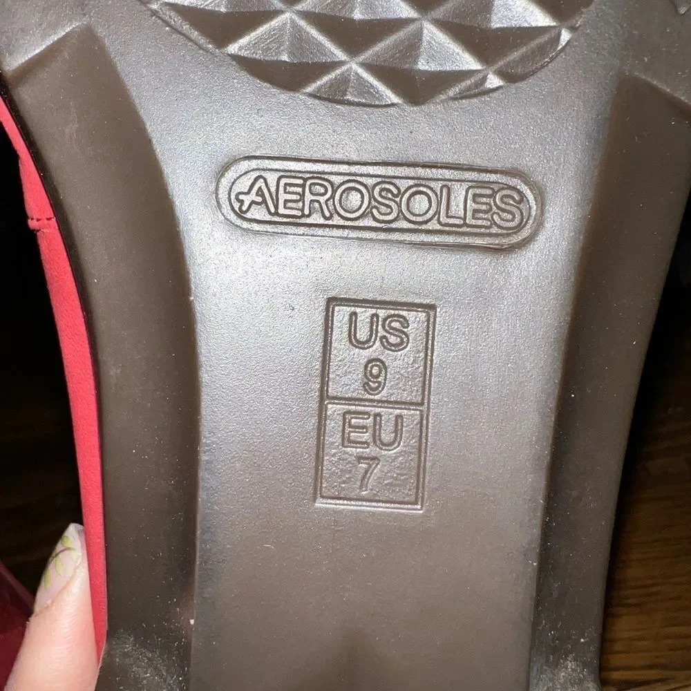 Aerosoles red suede minimalist‎ comfort office flats women’s size 9